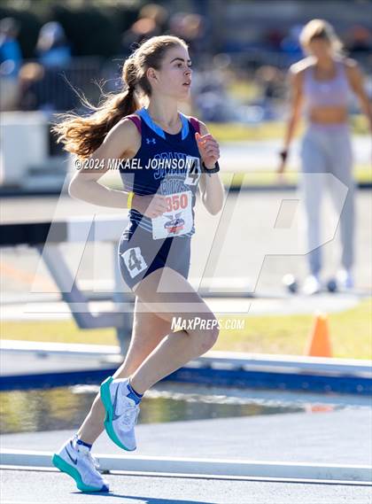 Thumbnail 2 in UF Relays (Friday) photogallery.
