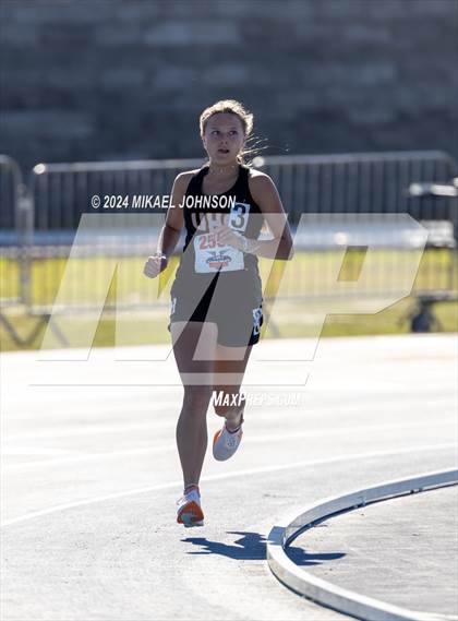 Thumbnail 1 in UF Relays (Friday) photogallery.