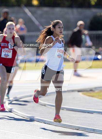 Thumbnail 2 in UF Relays (Friday) photogallery.