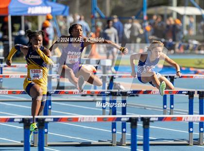Thumbnail 3 in UF Relays (Friday) photogallery.