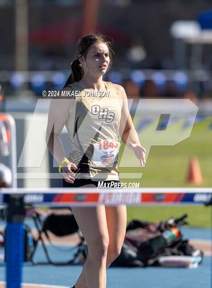 Thumbnail 1 in UF Relays (Friday) photogallery.