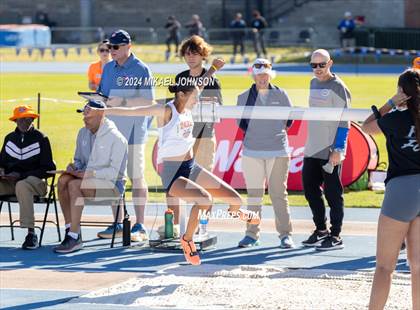 Thumbnail 1 in UF Relays (Friday) photogallery.