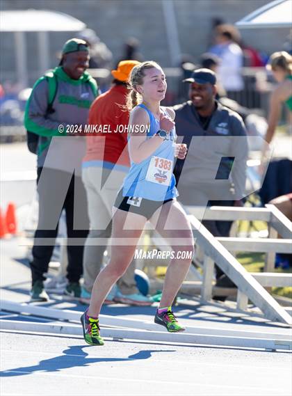 Thumbnail 2 in UF Relays (Friday) photogallery.
