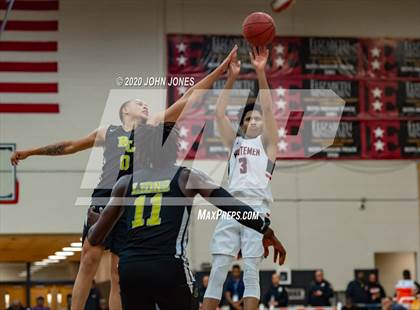 Thumbnail 1 in Roselle Catholic @ Elizabeth photogallery.
