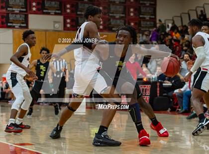 Thumbnail 1 in Roselle Catholic @ Elizabeth photogallery.