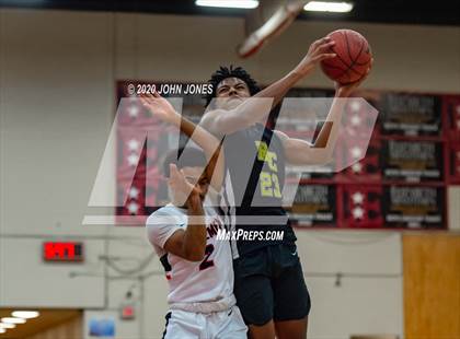Thumbnail 1 in Roselle Catholic @ Elizabeth photogallery.