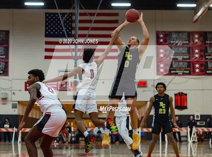 Thumbnail 1 in Roselle Catholic @ Elizabeth photogallery.