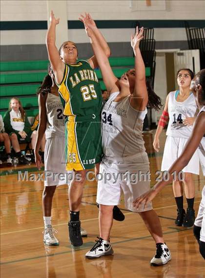 Thumbnail 1 in Immaculate Heart @ La Reina (Providence Tournament) photogallery.