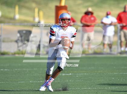Thumbnail 2 in JV: Lincoln @ Lodi photogallery.