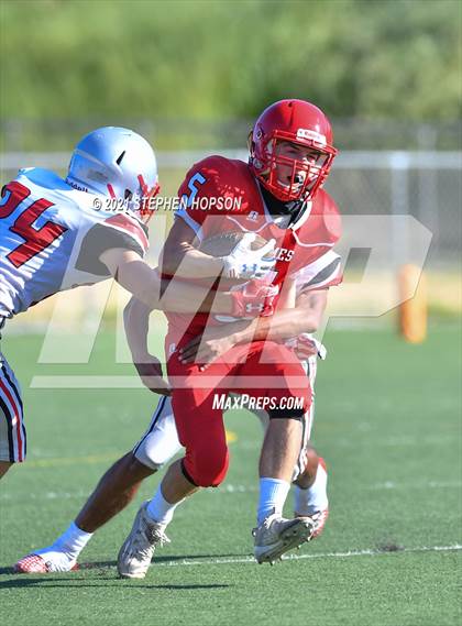 Thumbnail 1 in JV: Lincoln @ Lodi photogallery.