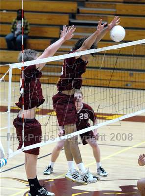 Thumbnail 1 in Oak Park vs Oaks Christian (CIF SS D4 Final) photogallery.