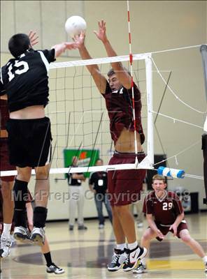 Thumbnail 3 in Oak Park vs Oaks Christian (CIF SS D4 Final) photogallery.