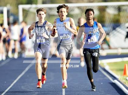 Thumbnail 1 in Bob Hayes Invitational (4x1600) photogallery.