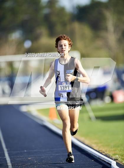 Thumbnail 2 in Bob Hayes Invitational (4x1600) photogallery.