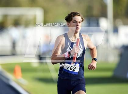 Thumbnail 3 in Bob Hayes Invitational (4x1600) photogallery.