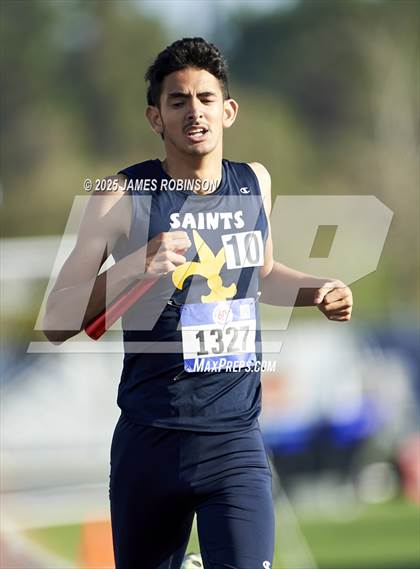 Thumbnail 2 in Bob Hayes Invitational (4x1600) photogallery.