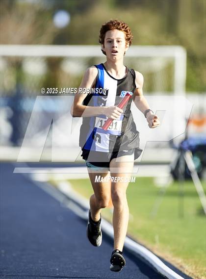 Thumbnail 3 in Bob Hayes Invitational (4x1600) photogallery.