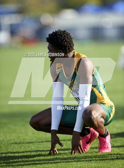 Thumbnail 1 in Bob Hayes Invitational (4x1600) photogallery.