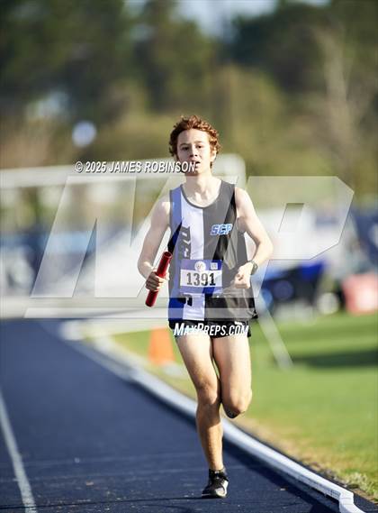 Thumbnail 1 in Bob Hayes Invitational (4x1600) photogallery.