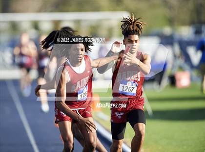 Thumbnail 1 in Bob Hayes Invitational (4x1600) photogallery.