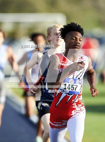 Thumbnail 3 in Bob Hayes Invitational (4x1600) photogallery.