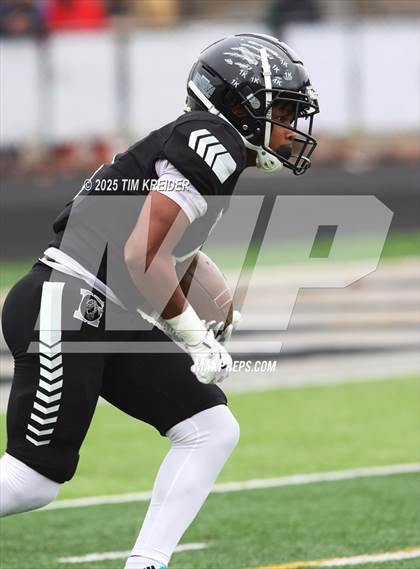 Thumbnail 2 in Manheim Township @ Harrisburg (PIAA 6A Round 3) photogallery.