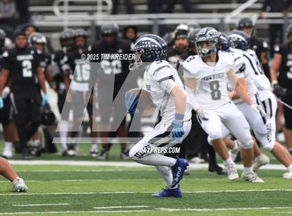 Thumbnail 2 in Manheim Township @ Harrisburg (PIAA 6A Round 3) photogallery.