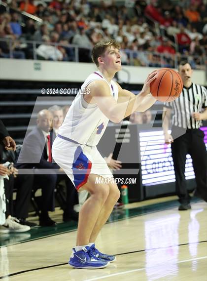 Thumbnail 1 in Portsmouth vs Northwest (OHSAA D3 District Semifinal) photogallery.