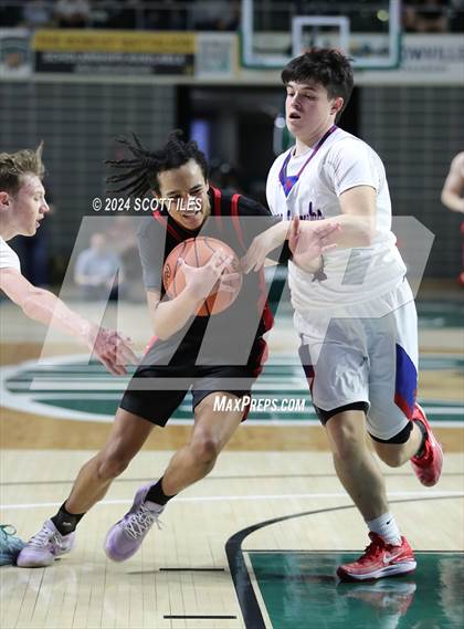 Thumbnail 2 in Portsmouth vs Northwest (OHSAA D3 District Semifinal) photogallery.