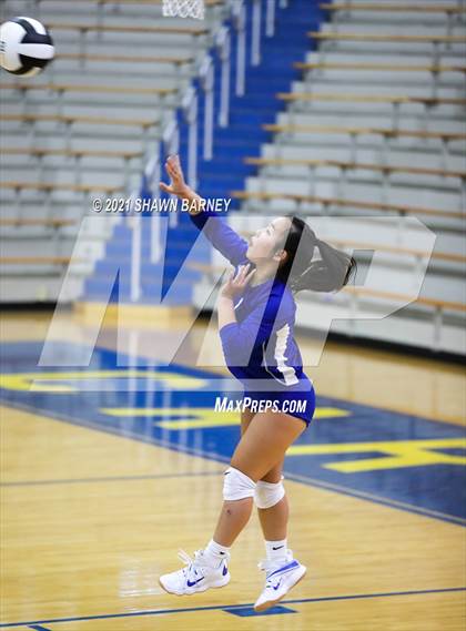 Thumbnail 2 in Roncalli @ Carmel photogallery.