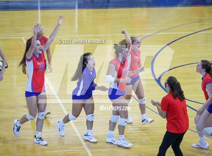 Thumbnail 1 in Roncalli @ Carmel photogallery.