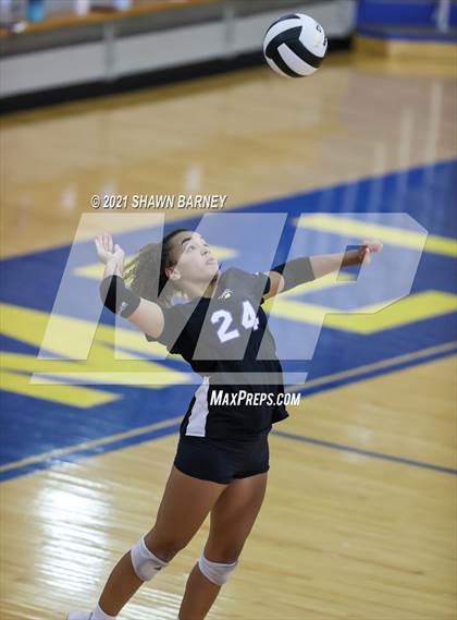 Thumbnail 2 in Roncalli @ Carmel photogallery.