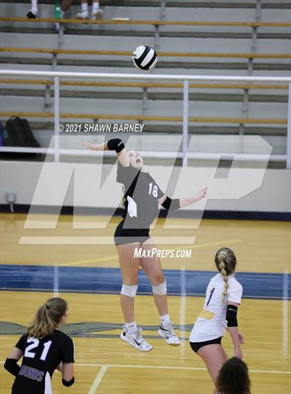 Thumbnail 1 in Roncalli @ Carmel photogallery.