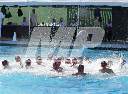 Thumbnail 2 in Clairemont vs. Mt. Carmel (CIF SDS D2 Final) photogallery.