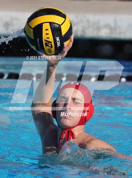 Thumbnail 1 in Clairemont vs. Mt. Carmel (CIF SDS D2 Final) photogallery.