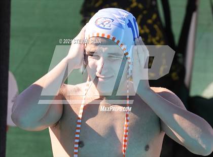 Thumbnail 3 in Clairemont vs. Mt. Carmel (CIF SDS D2 Final) photogallery.