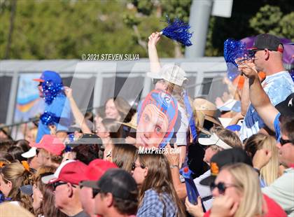 Thumbnail 3 in Clairemont vs. Mt. Carmel (CIF SDS D2 Final) photogallery.