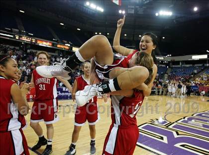 Thumbnail 2 in Carondelet vs. Oak Ridge (CIF NorCal D2 Final) photogallery.