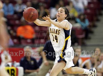 Thumbnail 3 in Carondelet vs. Oak Ridge (CIF NorCal D2 Final) photogallery.