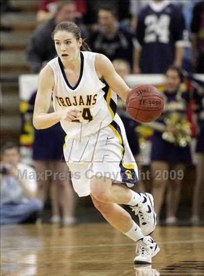 Thumbnail 1 in Carondelet vs. Oak Ridge (CIF NorCal D2 Final) photogallery.