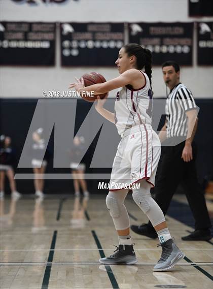 Thumbnail 3 in Bishop's vs. Scripps Ranch (CIF SDS D1 Quarterfinal) photogallery.