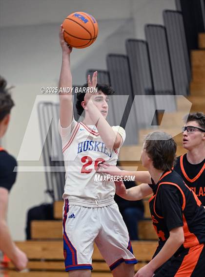 Thumbnail 2 in Douglas @ Reno photogallery.