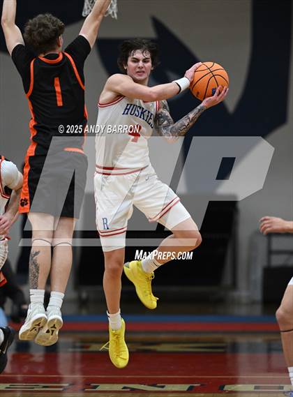 Thumbnail 1 in Douglas @ Reno photogallery.