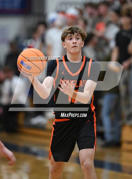 Thumbnail 3 in Douglas @ Reno photogallery.