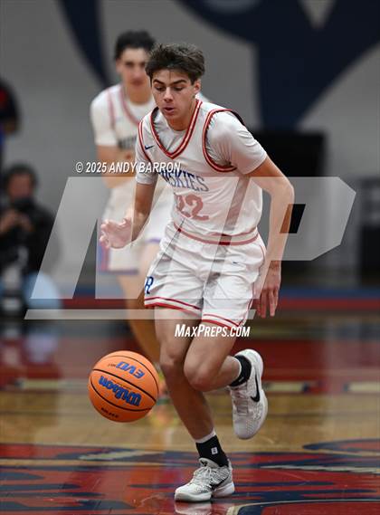 Thumbnail 1 in Douglas @ Reno photogallery.