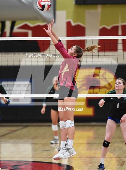 Thumbnail 1 in Doherty @ Ponderosa photogallery.