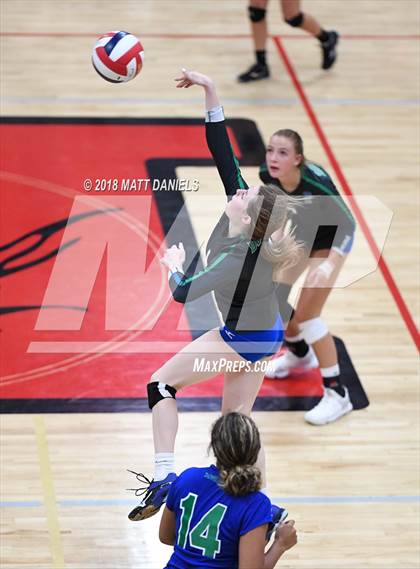 Thumbnail 1 in Doherty @ Ponderosa photogallery.