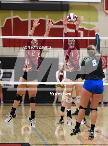 Thumbnail 2 in Doherty @ Ponderosa photogallery.