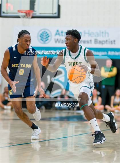 Thumbnail 2 in Mount Tabor vs West Forsyth photogallery.