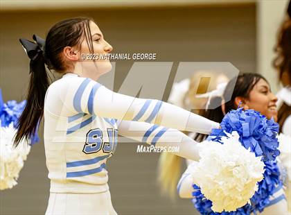 Thumbnail 2 in Mishawaka @ South Bend St. Joseph photogallery.